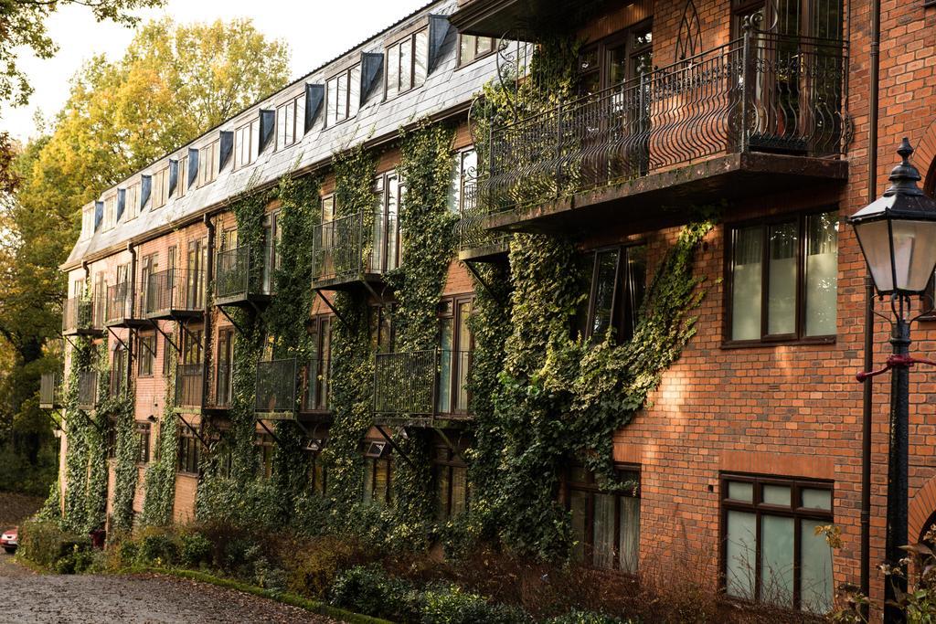 Bredbury Hall Hotel Stockport Extérieur photo